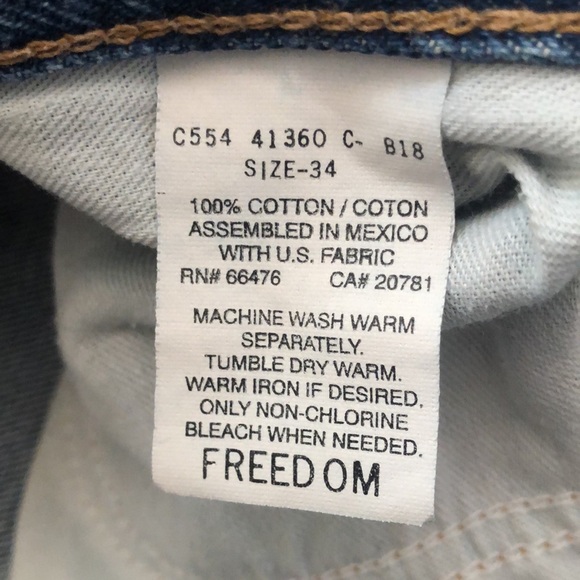 SOLD Tommy Hilfiger Freedom Jeans Shorts Men’s - Picture 4 of 5